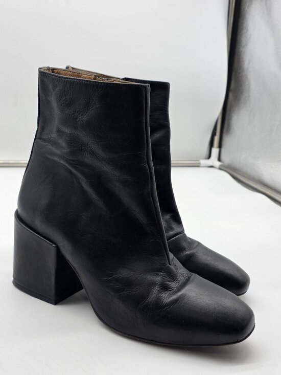 Free People Shoes - Free People Boots Womens 7.5 Black Nicola Leather Ankle Block Heel Zip Booties